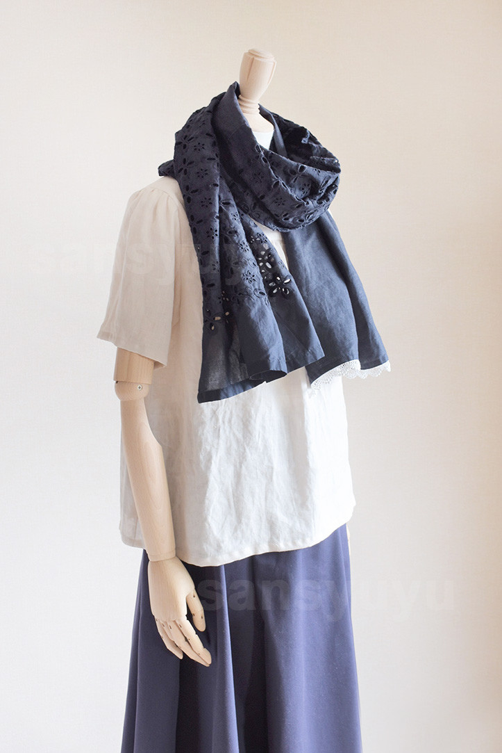 送料無料：カットワーク刺繍とフレンチリネンのストール
