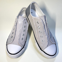 沒有繩子也很簡單♪剪裁可愛的雙色便鞋（灰色x銀色）22.5cm~24.5cm防水 第5張的照片