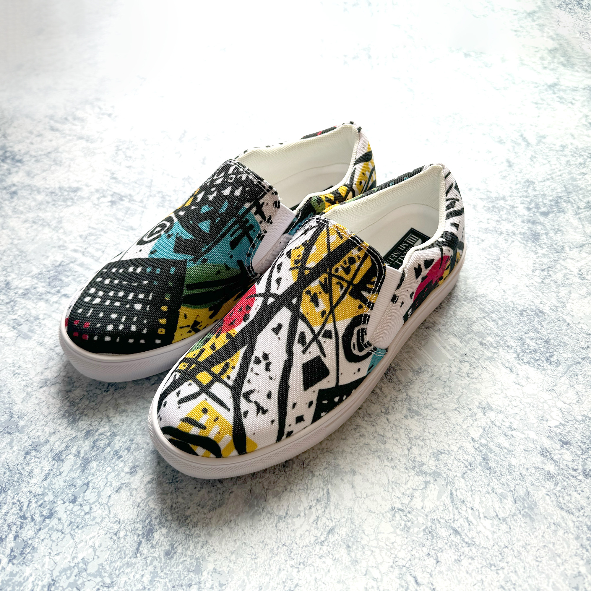 【ワシリー・カンディンスキー】～Kleine Welten V～　絵画スニーカー/スリッポンシューズ（ユニセックス）