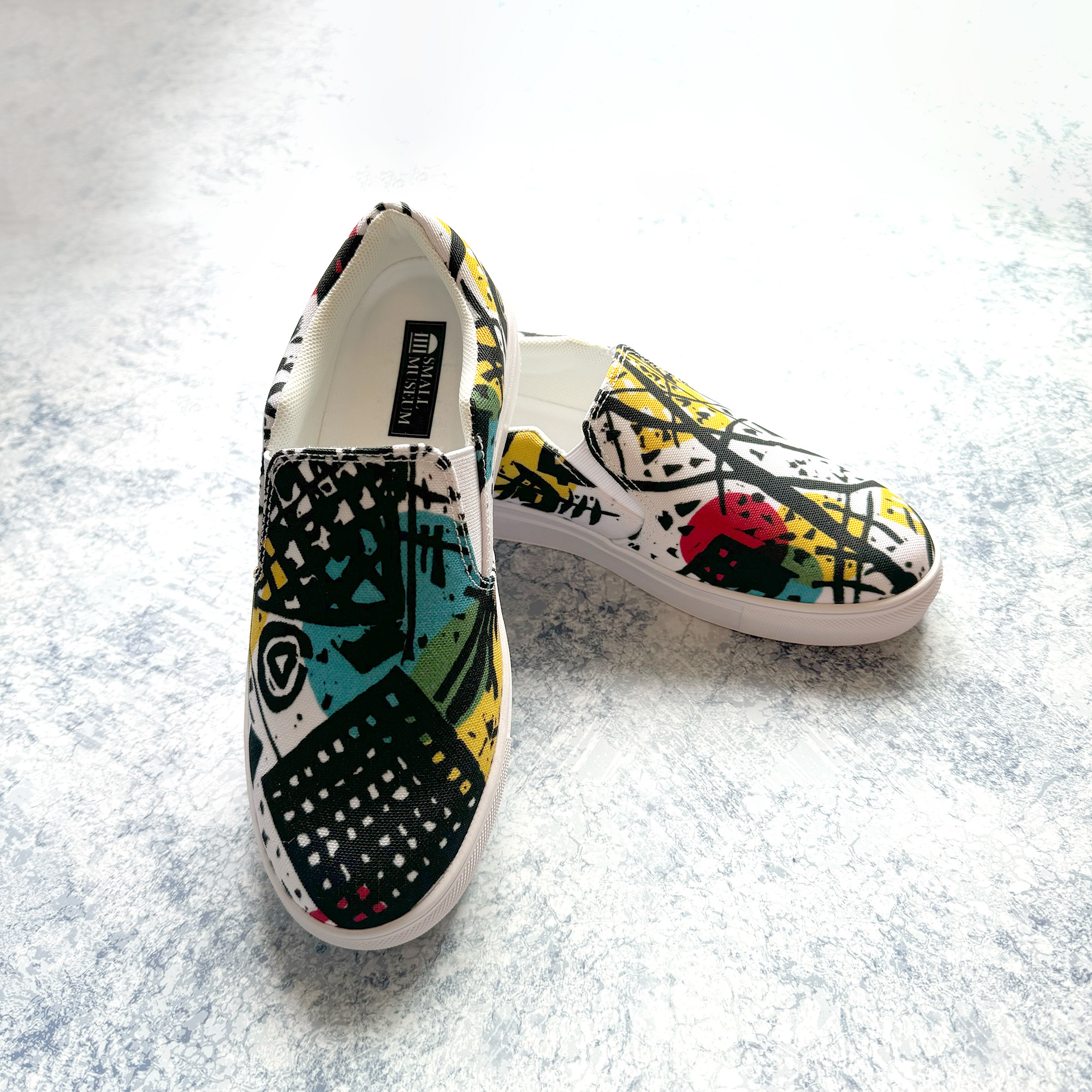 【ワシリー・カンディンスキー】～Kleine Welten V～　絵画スニーカー/スリッポンシューズ（ユニセックス）