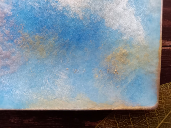 【ONLY ONE ART】アートトレイ（ブルー／スクエアS)　天然の葉を用いるボタニーペインティング装飾 3枚目の画像