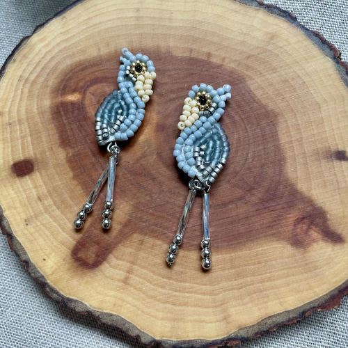 受注生産》ビーズ刺繍・動物シリーズ耳飾り・ハシビロコウピアス 