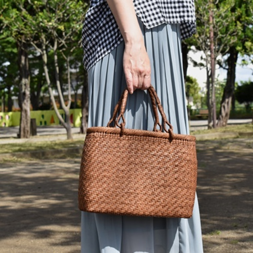 山葡萄籠バッグ ı 極細網代編み ı 可動式持ち手 ı (約)幅31cmx高