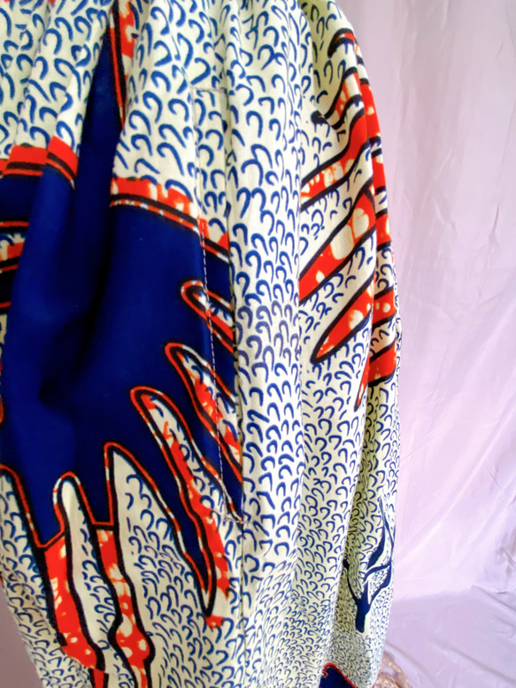 【送料無料】アフリカ布のタックギャザースカート＊鳥柄＊白系 5枚目の画像
