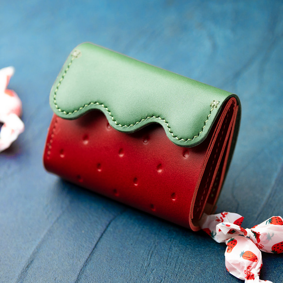 melty- いちごのコンパクト財布 その他ミニ財布・コンパクト財布