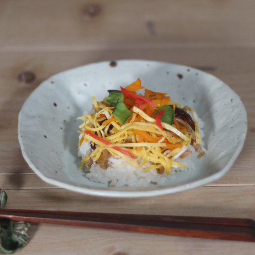 黒点深皿中】s201 和食器 陶芸 煮物 盛り鉢 取り鉢 プレゼント 結婚