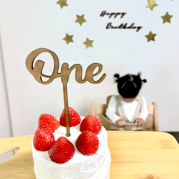【送料込】木製　Oneケーキトッパー　1歳　誕生日 5枚目の画像