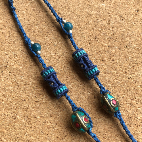 天然石【アパタイト+チベタンビーズ】 マクラメメガネストラップ  