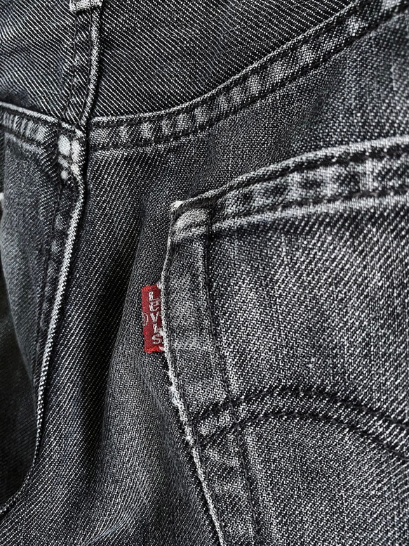 levis /599 W30 鐵灰經典素面 男丹寧牛仔短 褲自改古著 vintage 第6張的照片