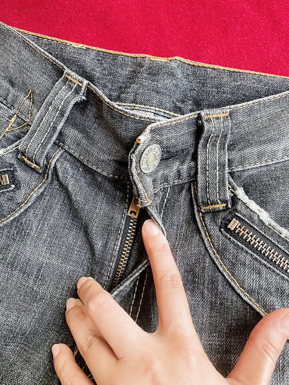 levis / 507 W30 灰黑拉鍊 男丹寧牛仔短褲 古著自改古著 vintage 第4張的照片