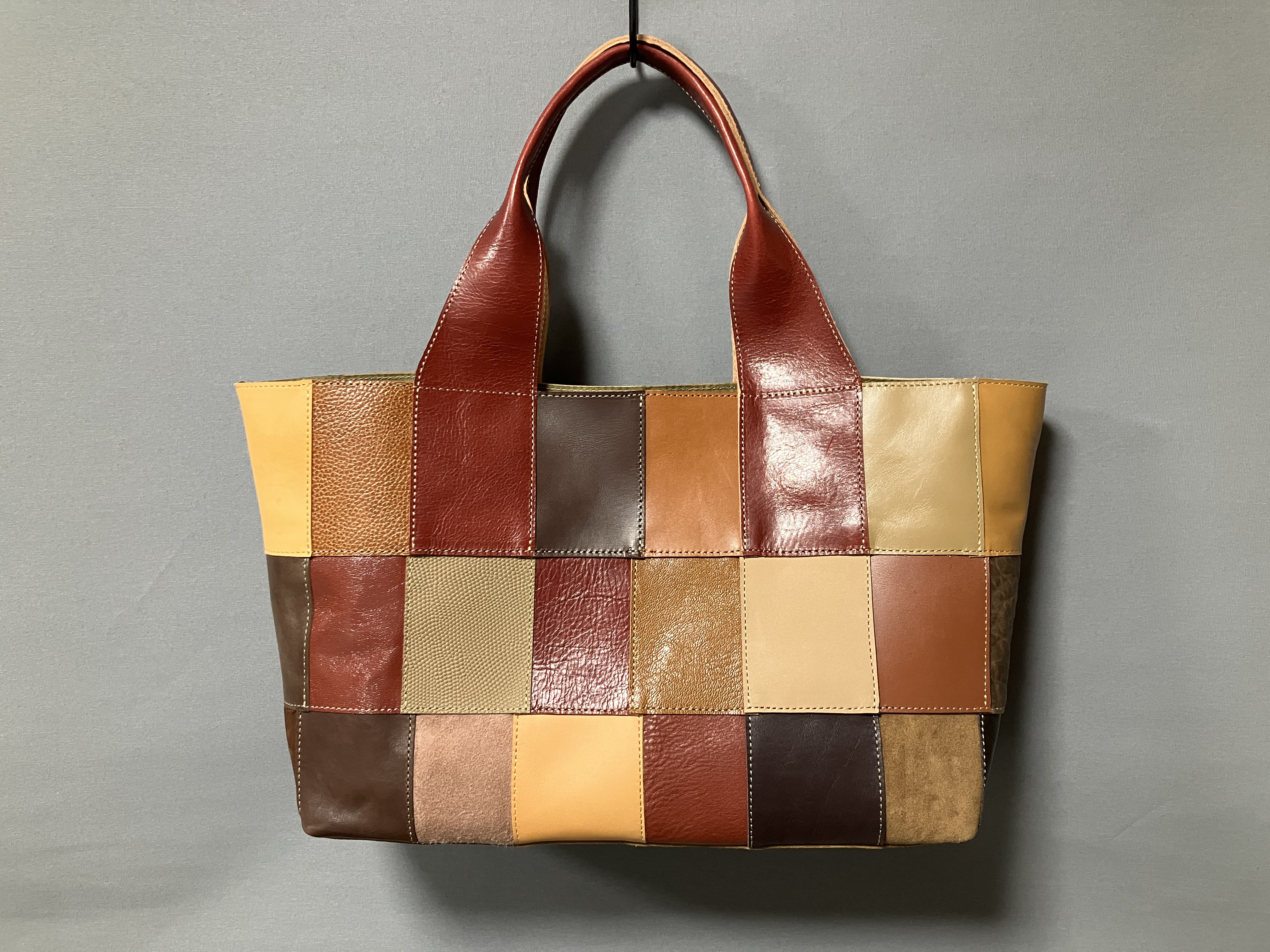 レザーパッチワークトートバッグ377 トートバッグ Re.M.P.W 通販