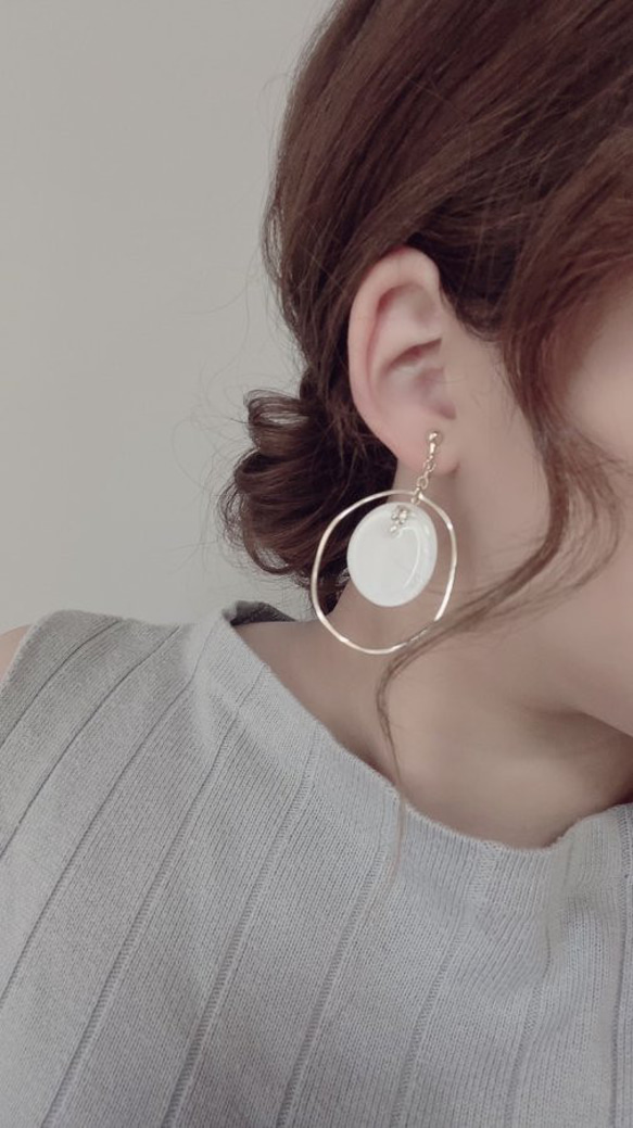 3color big hoop pierce/earring(White) [cc] 3枚目の画像