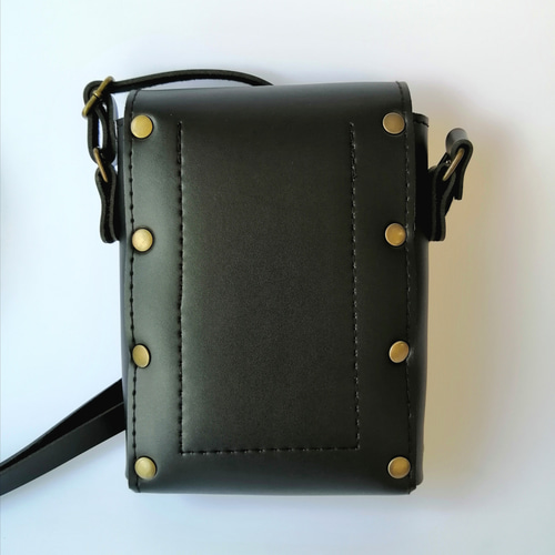 ◇新作◇本革ポーチ◇ショルダーバッグ◇ハンドメイド◇本革