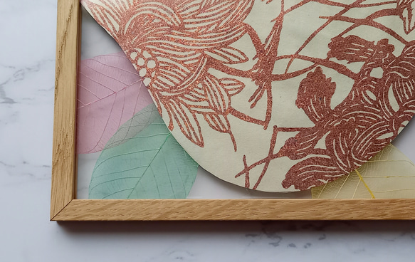 【Creema限定で送料無料!】天然の蓮の葉とギルディング和紙の両面アート！ 癒しのボタニーペインティング 4枚目の画像