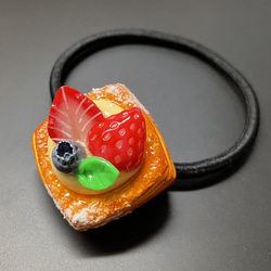 ヘアゴム No.101 樹脂粘土のキッズヘアゴム NO.101 ヘアゴム Nanea jewelry 通販