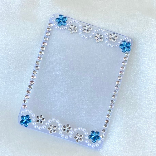 ぴめ デコケース デコ硬質ケース デコトレカケース 水色 フラワー ラインストーン