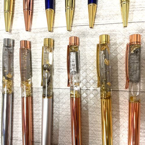 ☆世界に1つだけ！☆ ギベオン (Gibeon) 隕石入り ボールペン 1本 ペン