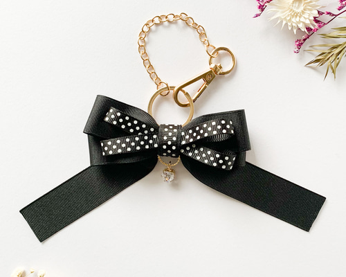 削除あり　ジューシークチュール　リボン　ハートチャーム付き　バッグ　ブラック ハートチャームと水玉リボンのバッグチャーム/ブラック/608-1