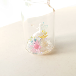 ＊小瓶の中のお花畑 妖精＊魔法の小瓶 ～ 蝶の羽 6枚目の画像