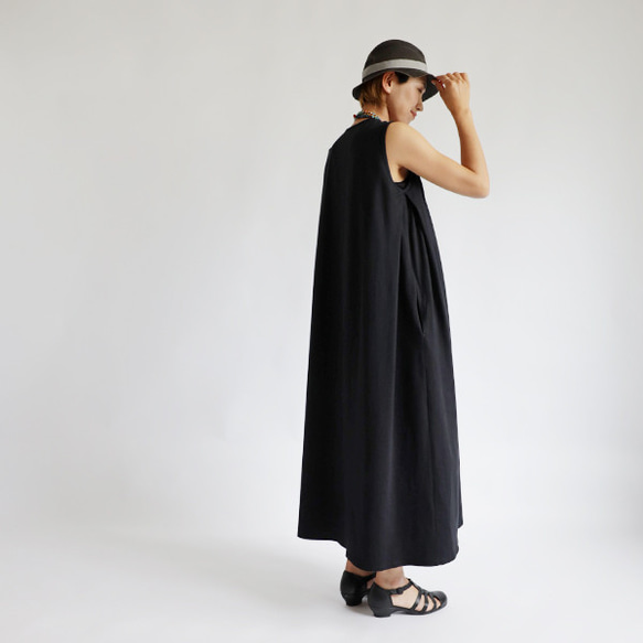 [新品]クロシェ編みノースリーブワンピース+ポンチタックベスト(2SET) CLOCHE(クロッシェ)】麻混水玉タックノースリーブワンピース