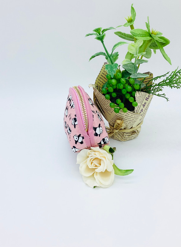 【再販】ミニポーチ☆カンフーパンダ＆小花柄（ピンク）イヤフォンケース 4枚目の画像