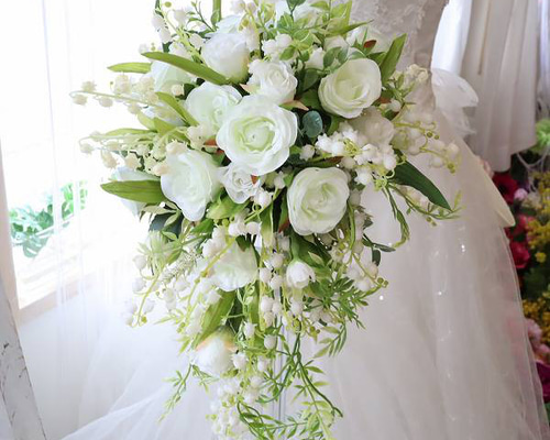 83e63bca0cf2bfd2ed3396cffb66c8