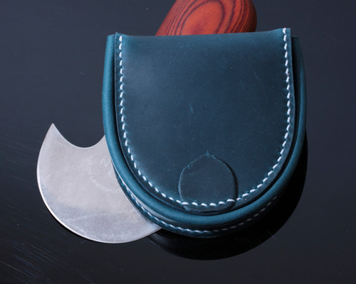 馬蹄型 ケース ③ 小銭入れ 本革 レザーカービング 楽天市場】コインケース 小銭入れ【馬蹄型】/ 本革 コインケース 革 名