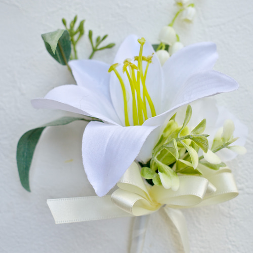 ユリ＆鈴蘭のラウンドブーケ 白 造花 ウェディングブーケ ブーケ