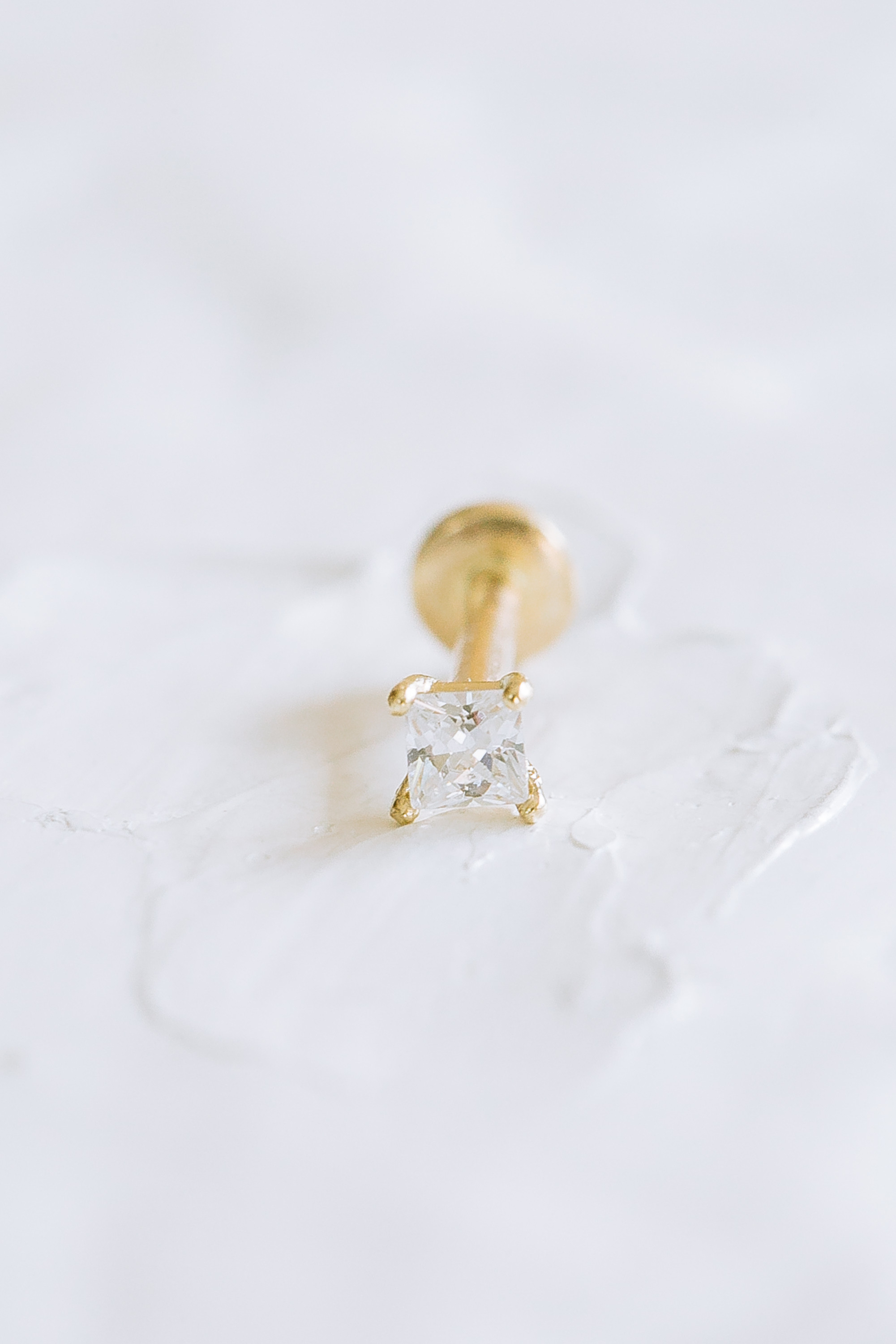 14K金 ゴールド Cz  ヘリックス 軟骨 アンチトラガス アウター インナーコンク イヤリング ピアス ラブレット