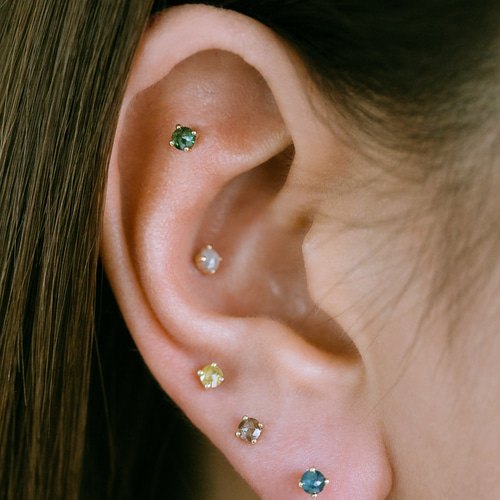 14K金 ゴールド ラフダイヤモンド ヘリックス 軟骨 アンチトラガス