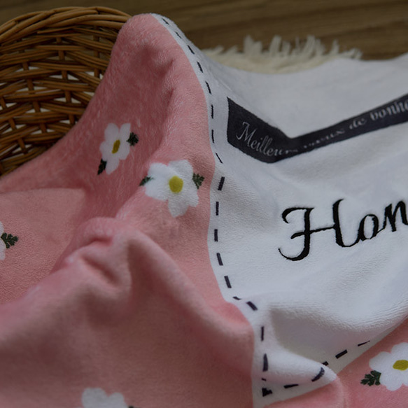 出産祝い 女の子 名前刺繍 名入れ 名前入りブランケット フルール・ピンク 人気・おすすめ｜使いやすい・旅行におすすめ 品質保証 全国発送 日本国内発送・最短翌日お届け