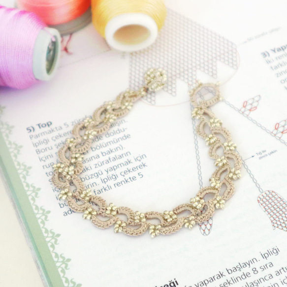 OYA crochet bracelet [RIVIERE] Beige & Silver 第1張的照片