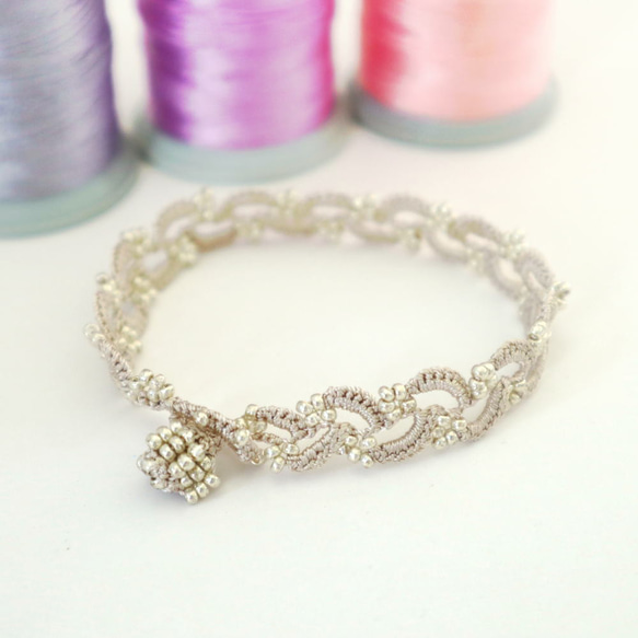 OYA crochet bracelet [RIVIERE] Beige & Silver 第2張的照片