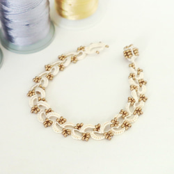 OYA crochet bracelet [RIVIERE] White & Gold 第3張的照片