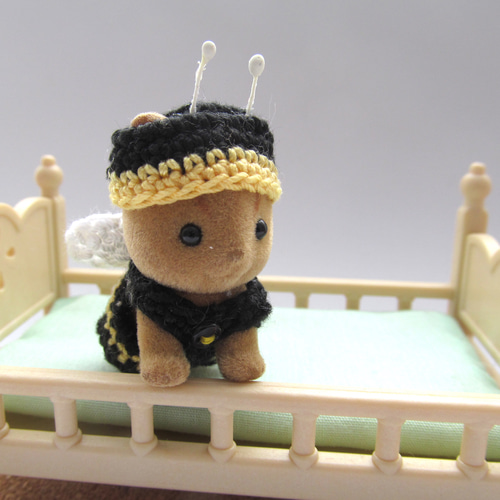 ハンドメイド*シルバニア*赤ちゃん*ハイハイ*みつばち ハンドメイド*シルバニア*赤ちゃん*ハイハイ*みつばち