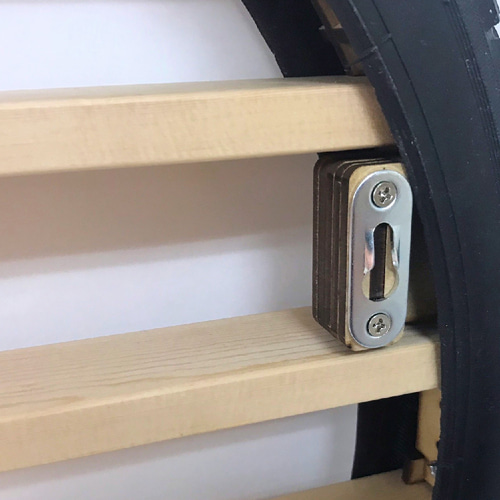 ウォールシェルフ ディスプレイ 壁掛け 棚 自転車 タイヤ使用