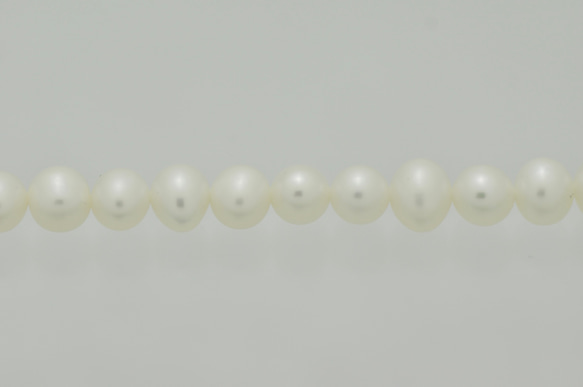 淡水パール　ポテト(少し扁平な丸型）エッグ ホワイト 5-6mm AB級品 商品番号2105AB 2枚目の画像