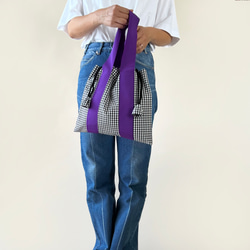 ストライプ＆チェックのミディアム巾着バッグ 6枚目の画像