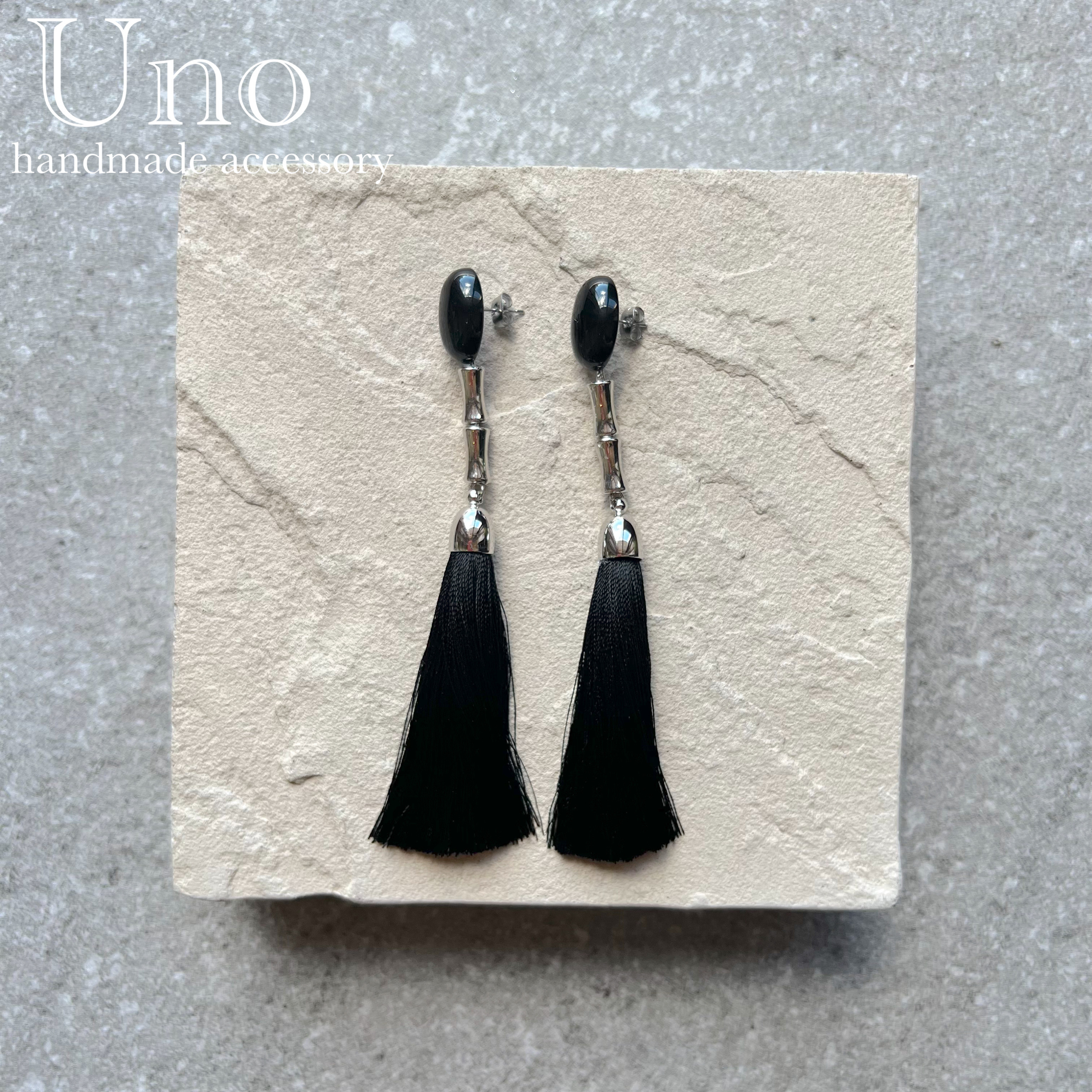 gemstone×tassel (1.ブラック/シルバー金具)