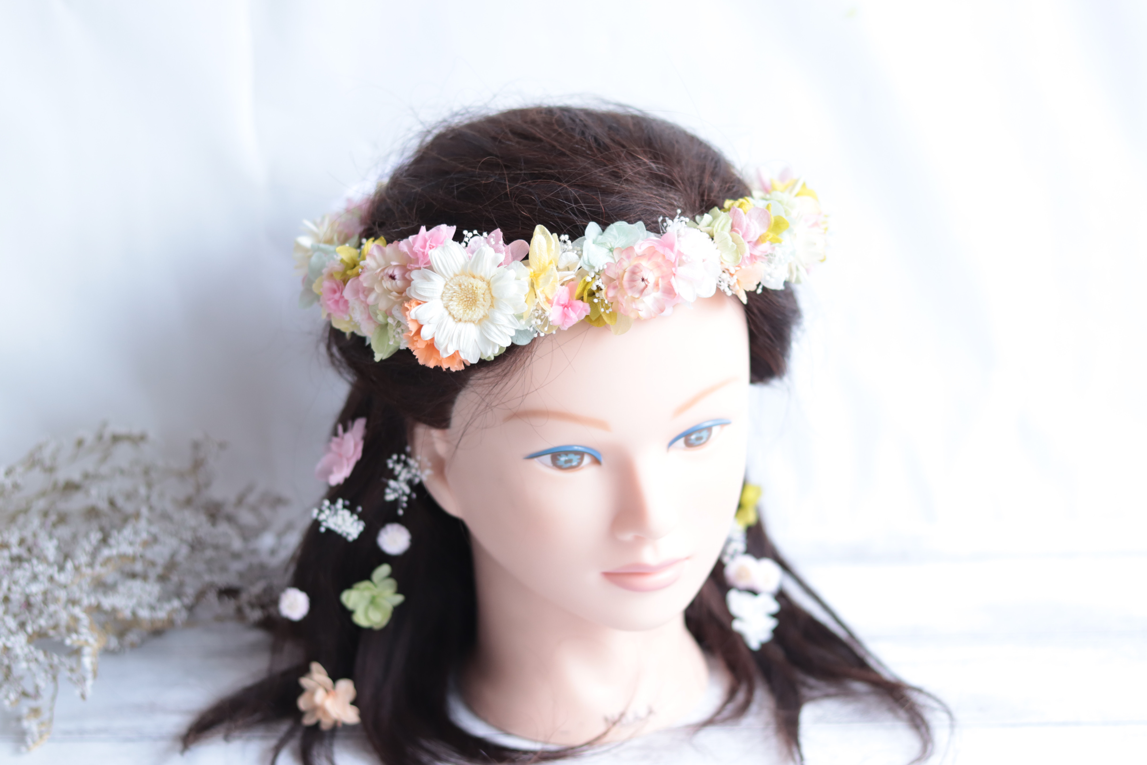 【カラーオーダーOK】ミニガーベラ&カーネーションのパステルカラー花冠＊プリザーブドフラワー＊ブートニア・リストレット