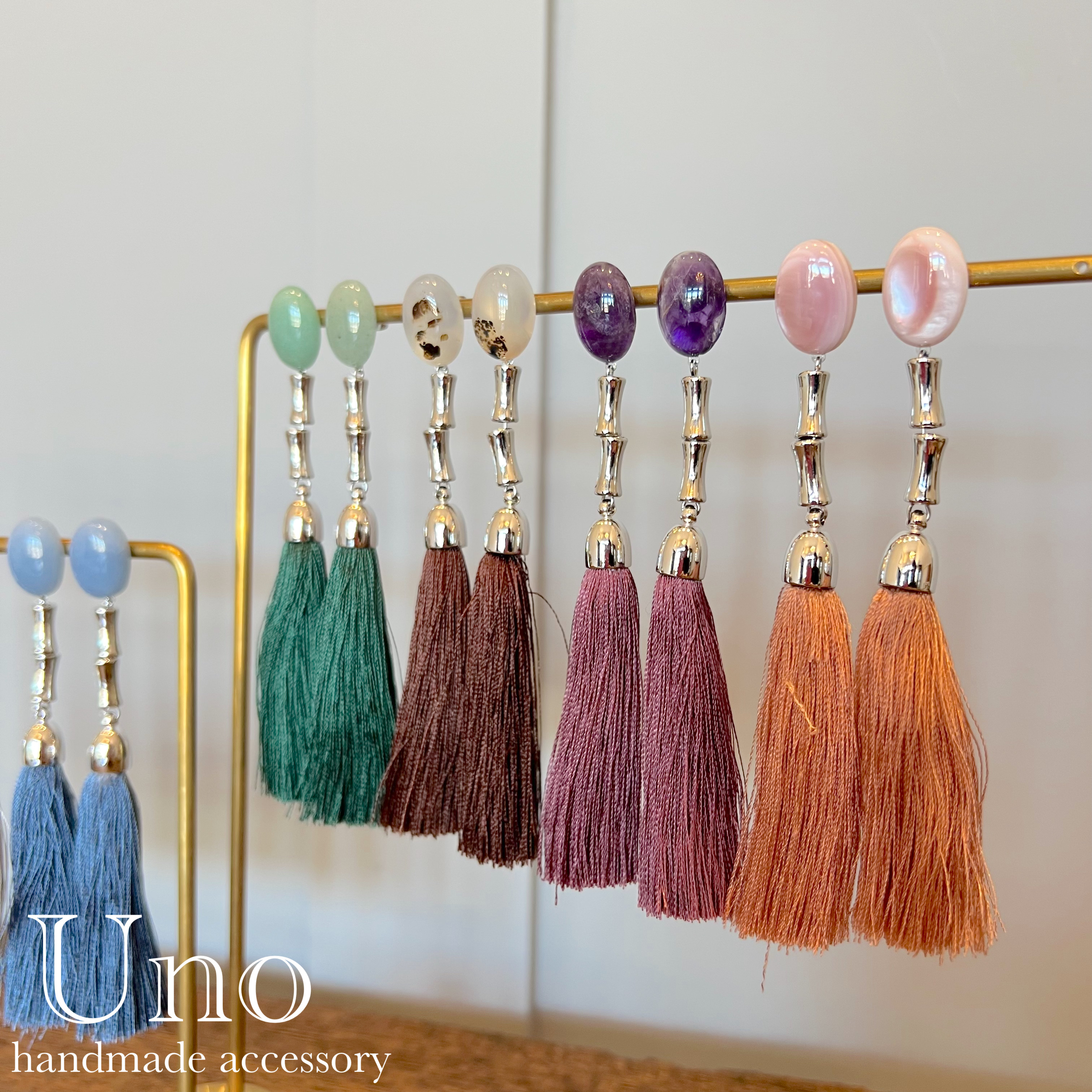 gemstone×tassel (5.グリーン/シルバー金具)