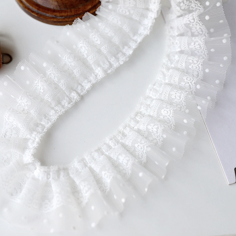 ご確認用になります。モノトーンのフリルレースお花のレースブレードが綺麗