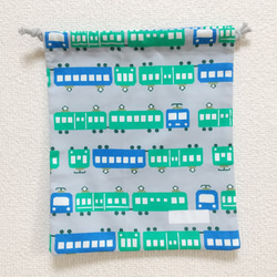 ☆ラスト１セット☆ 110cm のんびり電車（グレー）ゴム紐 子供用エプロン・三角巾・巾着袋セット 10枚目の画像