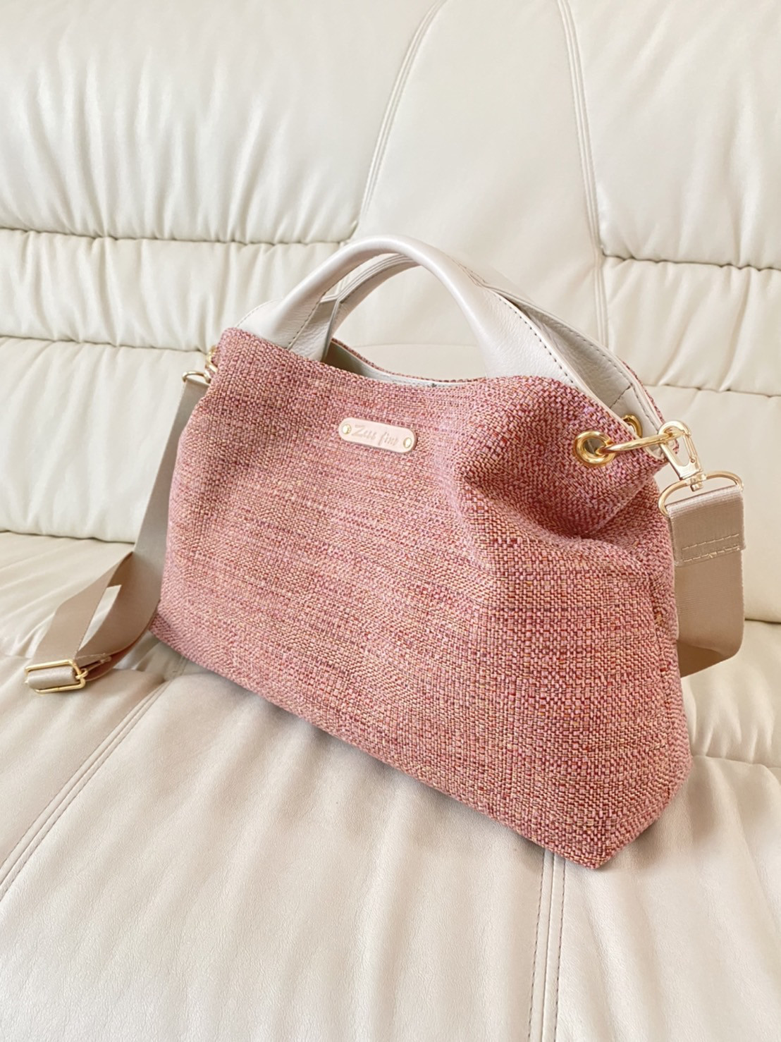 新色国産　Creemaでしか出逢えない1品❗クールソリッドピンク×牛革アイボリー人気色の組み合わせ受注製作