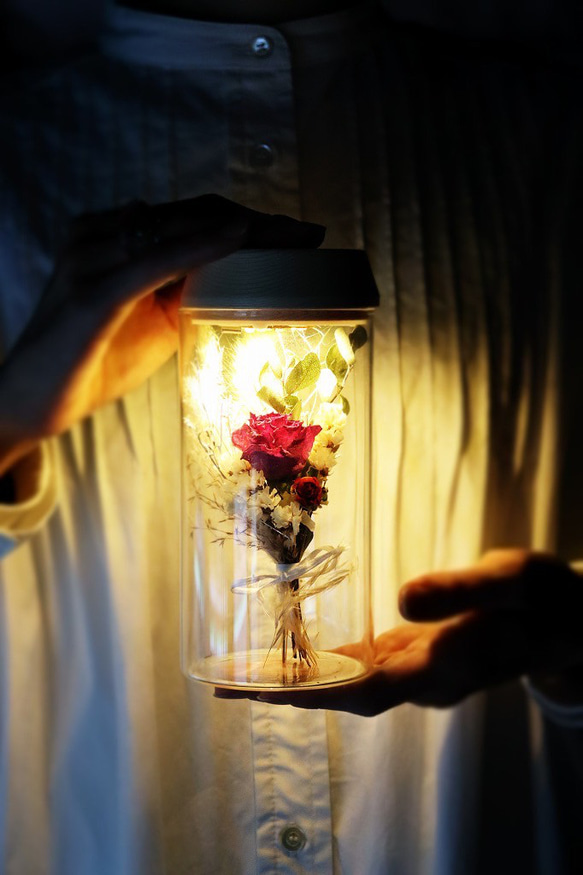 fleur message「お名前のイメージから束ねた花束」ガラス瓶の光る植物標本(直径8cm×高さ17.5㎝) 10枚目の画像