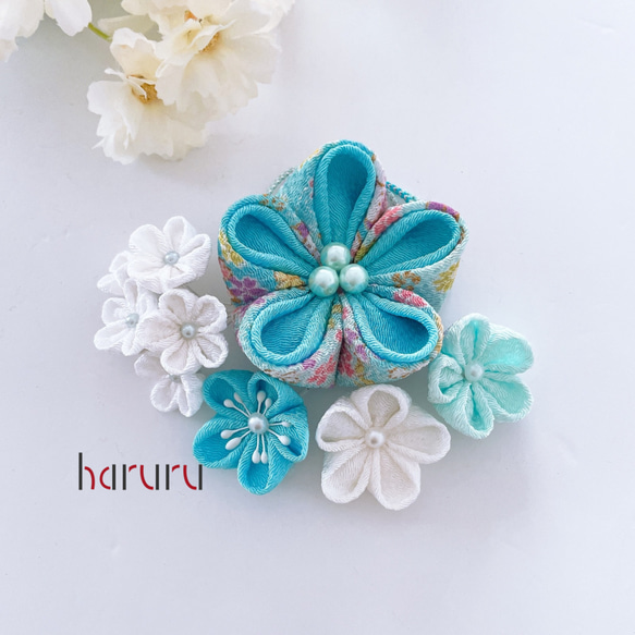 つまみ細工の髪飾り【水色 大きな丸つまみとお花セット】成人式 振袖