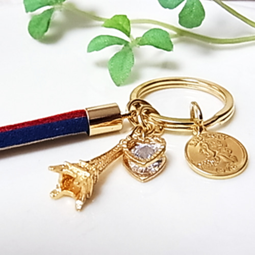 エッフェル塔＆トリコロールタッセルの 小さなキーホルダーパリ  