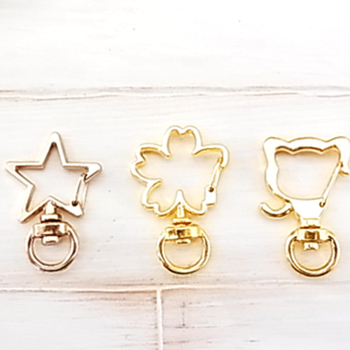 エッフェル塔＆トリコロールタッセルの 小さなキーホルダーパリ