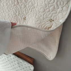 ＆mum イブル スリーパー 赤ちゃん 新生児 ベビー 着脱しやすい 両開き リーフ刺繍《出産祝い/名入れ》 17枚目の画像