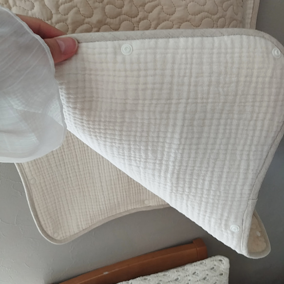 ＆mum イブル スリーパー 赤ちゃん 新生児 ベビー 着脱しやすい 両開き リーフ刺繍《出産祝い/名入れ》 18枚目の画像